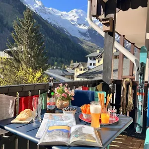 appartement-grepon-mont-blanc.hotels-rhonealpes.com/